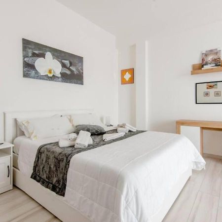 Il Barone Rosso B&B Лечче Экстерьер фото